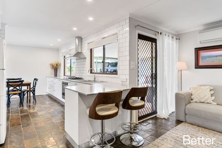 52 Tewksbury Cct, Theodore ACT 2905 - House For Rent | Domain - Photo 5