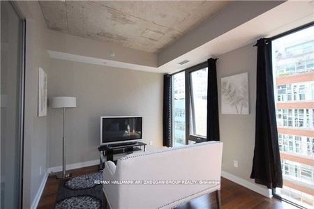 32 Camden Lofts , #601 - Photo 3