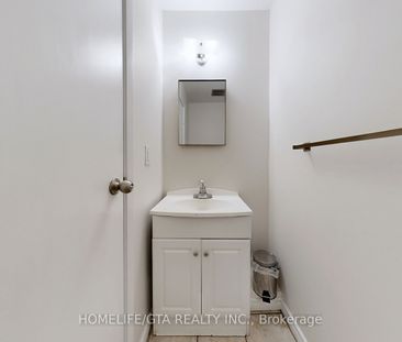 For Lease - 8 Whiteleas Avenue, Toronto, Ontario - Photo 5