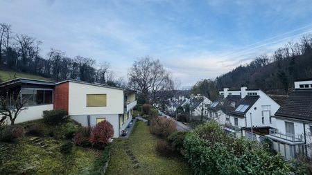 Gepflegte 2.5-Zimmer-Maisonette mit Garten & eigener WM/TU im 2-Familienhaus - per sofort - Foto 2