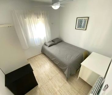 Calle de Orio, Madrid, Community of Madrid 28041 - Photo 6