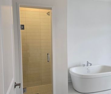 For Lease - 171 Seguin Street, Richmond Hill, Ontario - Photo 2