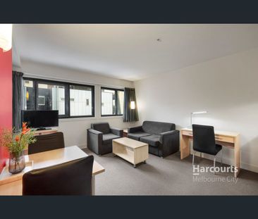 704/18-20 Bank Place, Melbourne, Vic 3000 - Photo 4