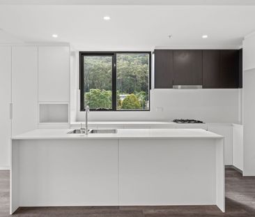 Level 5, Unit 503/8-10 Moore Street, West Gosford - Photo 3