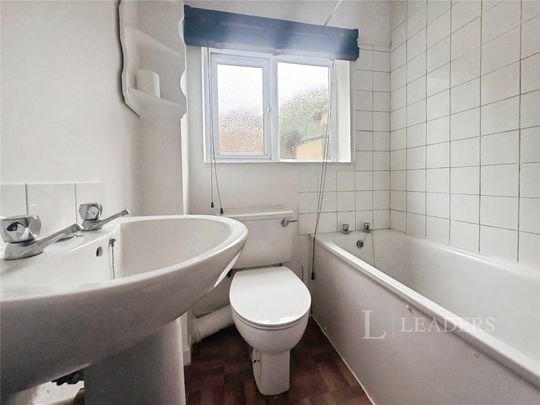 3 bedroom house to rent Hamilton Road, Worcester, WR5 - Photo 1