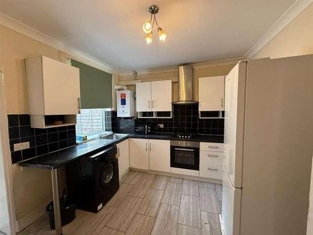 Wedderburn Road, Barking, IG11 - Photo 5