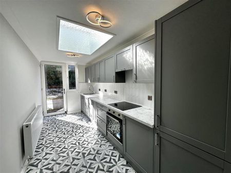 2 bedroom terraced bungalow to rent - Photo 3