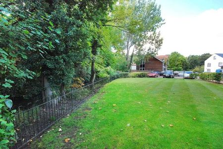 London Road, Mitcham, CR4 - Photo 3