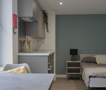 Studio to rent - Photo 5