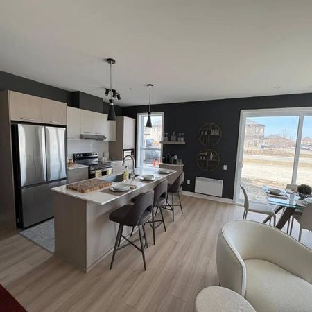 Appartement 4 1/2 lumineux et spacieux dans un nouveau quartier - Photo 3
