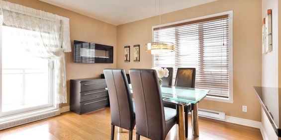Grand Condo 4 1/2 A Louer - Photo 3