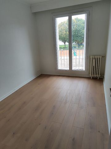 Location Appartement 4 pièces 84m² - Photo 5