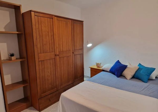 Carrer Reis Catòlics, Tavernes Blanques, Valencian Community 46016