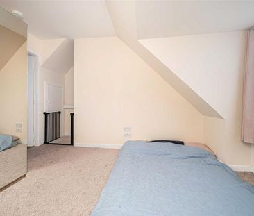 2 bedroom cottage to rent - Photo 2