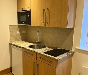 1 Bed Flat, Patton Studios, NW9 - Photo 3