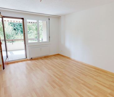 Grosszügige 4.5-Zimmer-Wohnung an ruhiger Lage - Foto 3