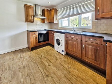 2 bedroom apartment to rent - Photo 5