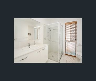 38 Bells Reach Dr, Caloundra West, Qld 4551 - Photo 6