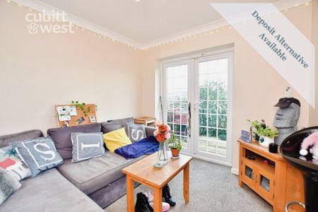 3 bedroom end of terrace house to rent - Photo 4