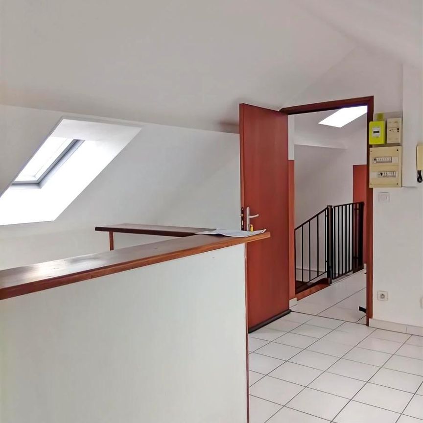 A LOUER TYPE 2 à REIMS CLAIRMARAIS - Photo 1