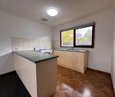 1/52 Calder Street, Manifold Heights - Photo 2