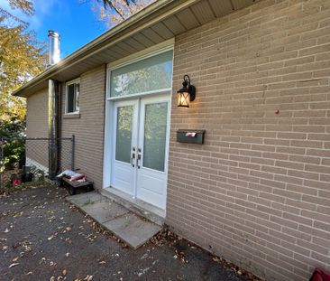 For Lease - 765 Greenfield Crescent Unit# Main, Newmarket, Ontario - Photo 1