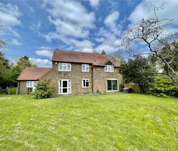 4 bedroom detached house to rent - Photo 2