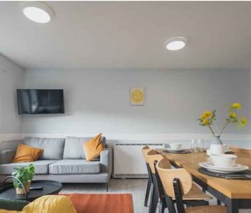 Bronze Room - Photo 3