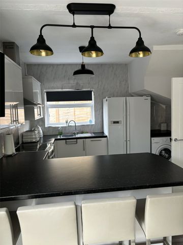 Wades Road, Filton - Photo 4