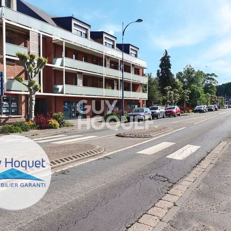 Bernay, Résidence Gambetta. - Photo 3