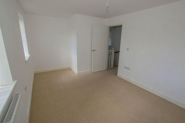 2 bedroom semi-detached house to rent - Photo 1