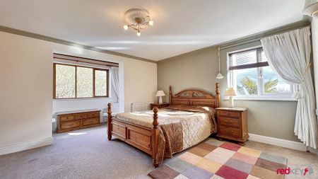 5 bedroom detached house to rent - Photo 5