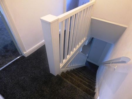 2 bedroom terraced house to rent - Photo 5