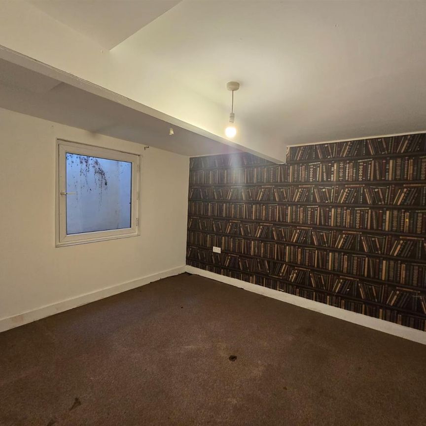 Victoria Street, Dunstable LU6, London - Photo 1