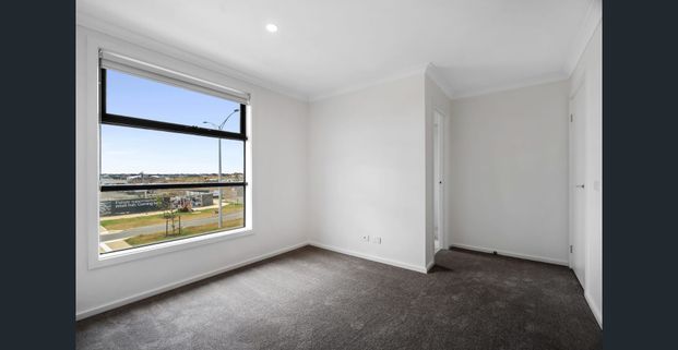 Modern Living in a Prime Mickleham Location - Photo 1