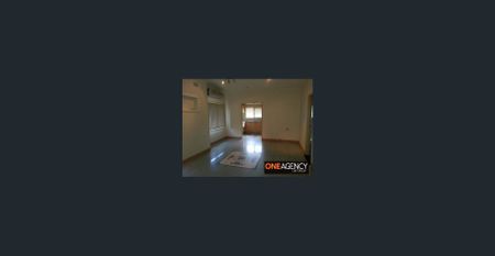 Family Home - Photo 3