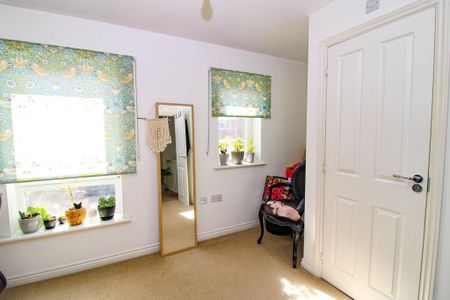 2 bedroom terraced house to rent - Photo 3