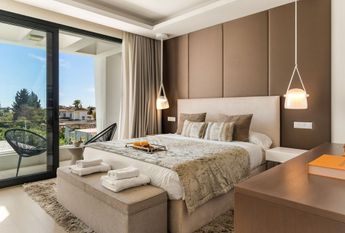 4 bedroom luxury Villa for rent in El Paraíso, Andalusia