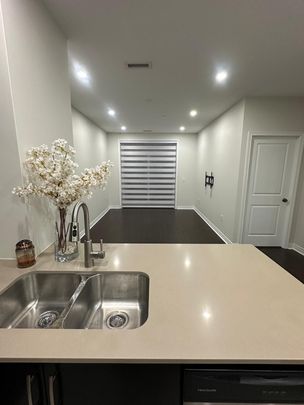 For Lease - 7325 Markham Road Unit# 112, Markham, Ontario - Photo 1