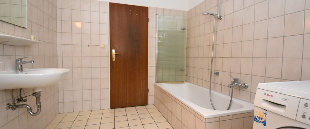 Dachgeschoswohnung mit Garage in ruhiger Siedlungslage in Markhausen - Foto 1