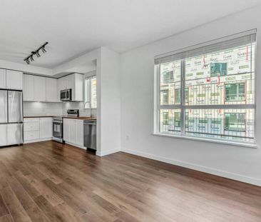 508-8509 158 St, Surrey - Photo 2