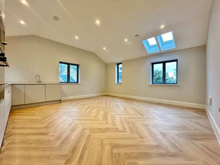 2 bedroom apartment to rent - Photo 4