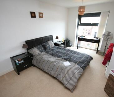 2 bedroom penthouse to rent - Photo 5
