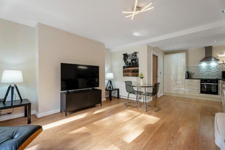 2 bedroom apartment to rent - Photo 4