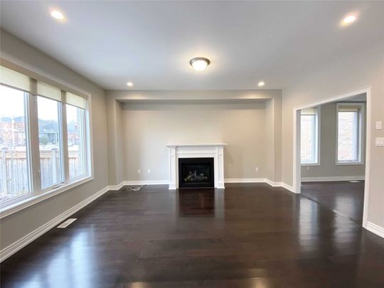 For Lease - 142 Jewel House Lane, Barrie, Ontario - Photo 1