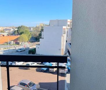 F1 24.15 m², balcon. Cuisine indépendante équipée. - Photo 5