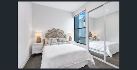 CONTEMPORARY STYLE | BAYSIDE LIVING | UNBEATABLE LOCATION - Photo 4