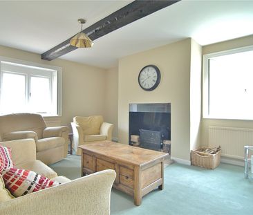 Castle Lane, Moreton Valence, Gloucester, Gloucestershire, GL2 - Photo 3