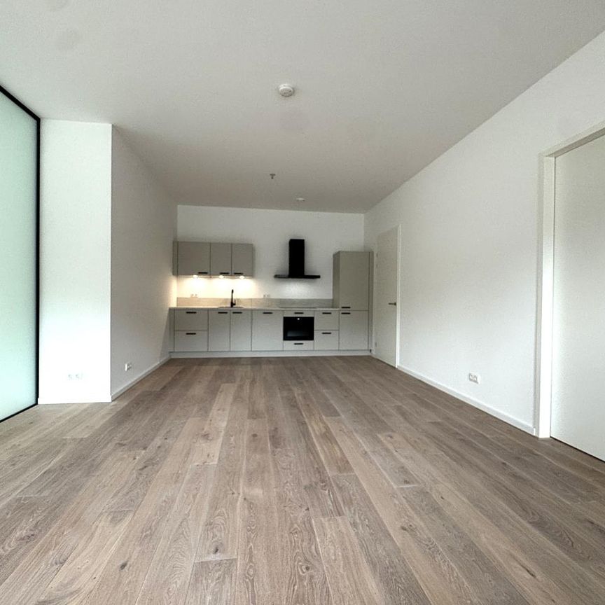 Oude Vest, 4811HT, Breda - Photo 1