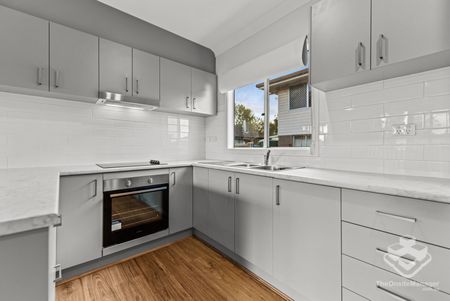 Modern Two-Bedroom Granny Flat with Large Covered Deck and Private Backyard - Photo 3